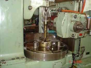 Vật liệu gia công bánh răng bao bền và đẹp - Khoa học Kỹ thuật